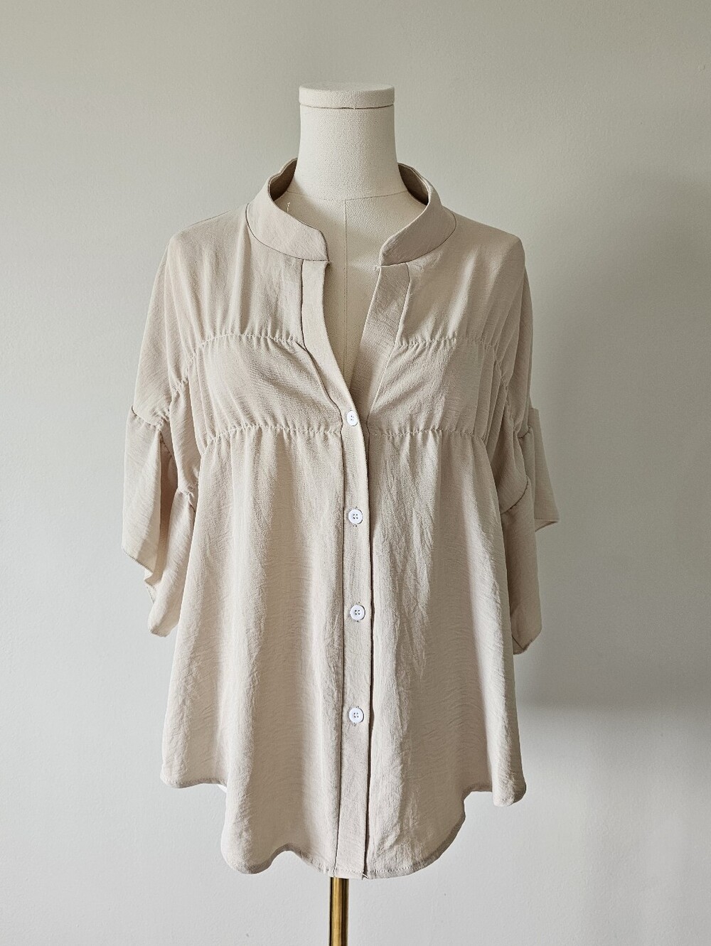 Relaxed Cream L Button-Front Women's Top